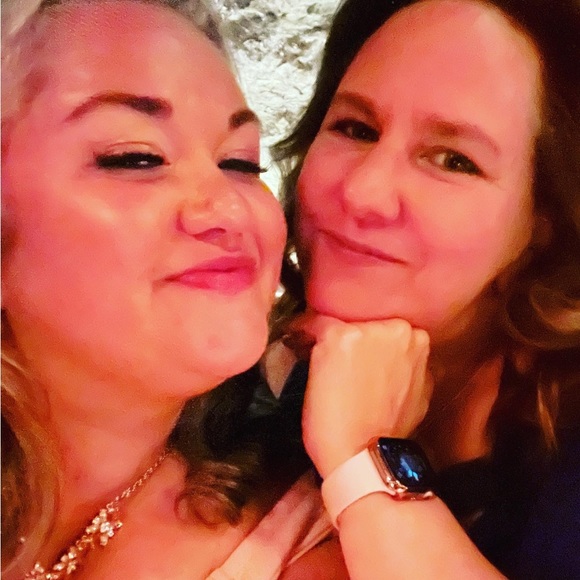 Meet your Posher, Alexandra - Picture 2 of 7